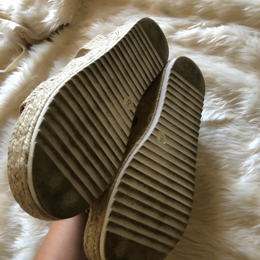 Sandals - Picture 5 of 6